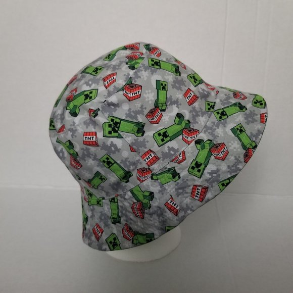 Kid's Minecraft Bucket Hat - Picture 4 of 6